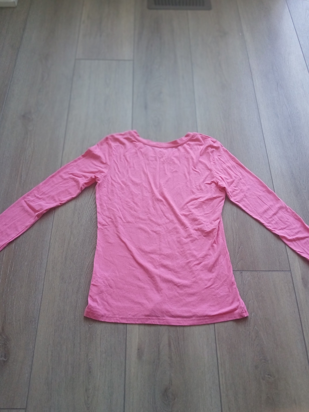 Natural Uniforms Pink Long Sleeve Top Women’s Medium Luxe Stretch Soft Basic Tee - Picture 9 of 10